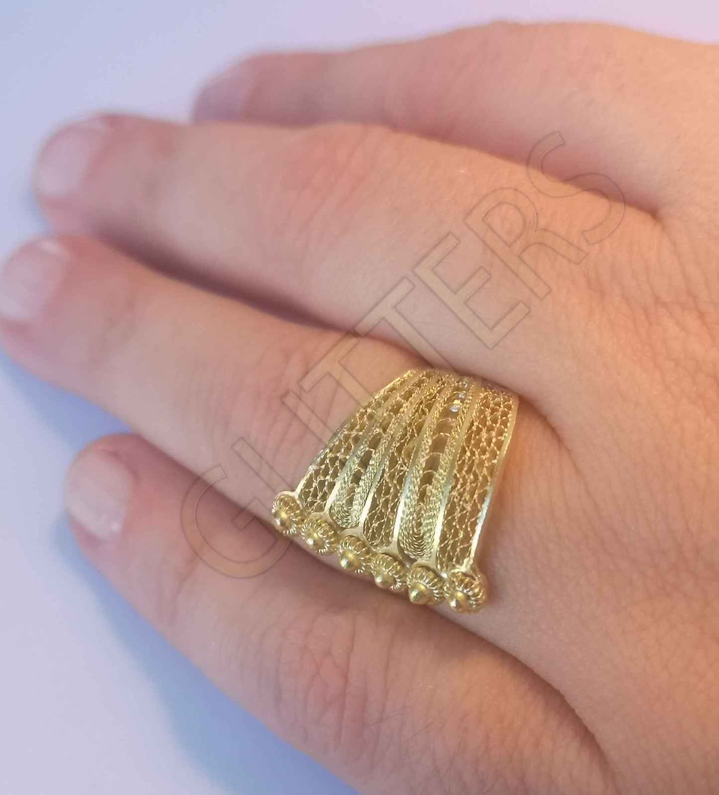 Genuine 18KT yellow gold filigree ring 6 rosette model